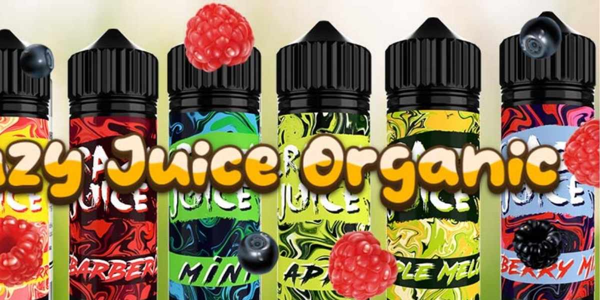 Линейка органических жидкостей UA-E-Juice на светлом фоне